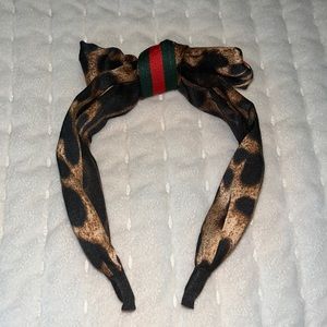 Bee print diadem 🐝